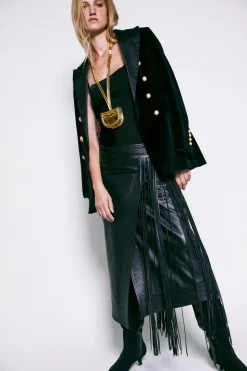 Dancing Earthward Belt In Black