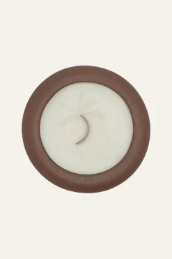 Honoring Sandona Medium Candle In Tobacco