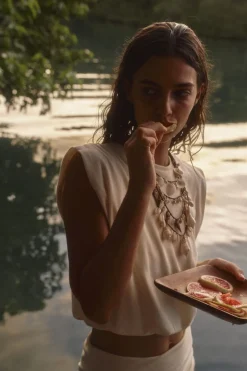 Muraya T-Shirt In Ecru