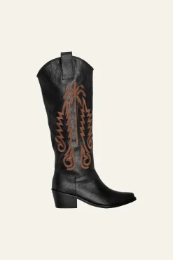 Paradise Garden Boots In Black