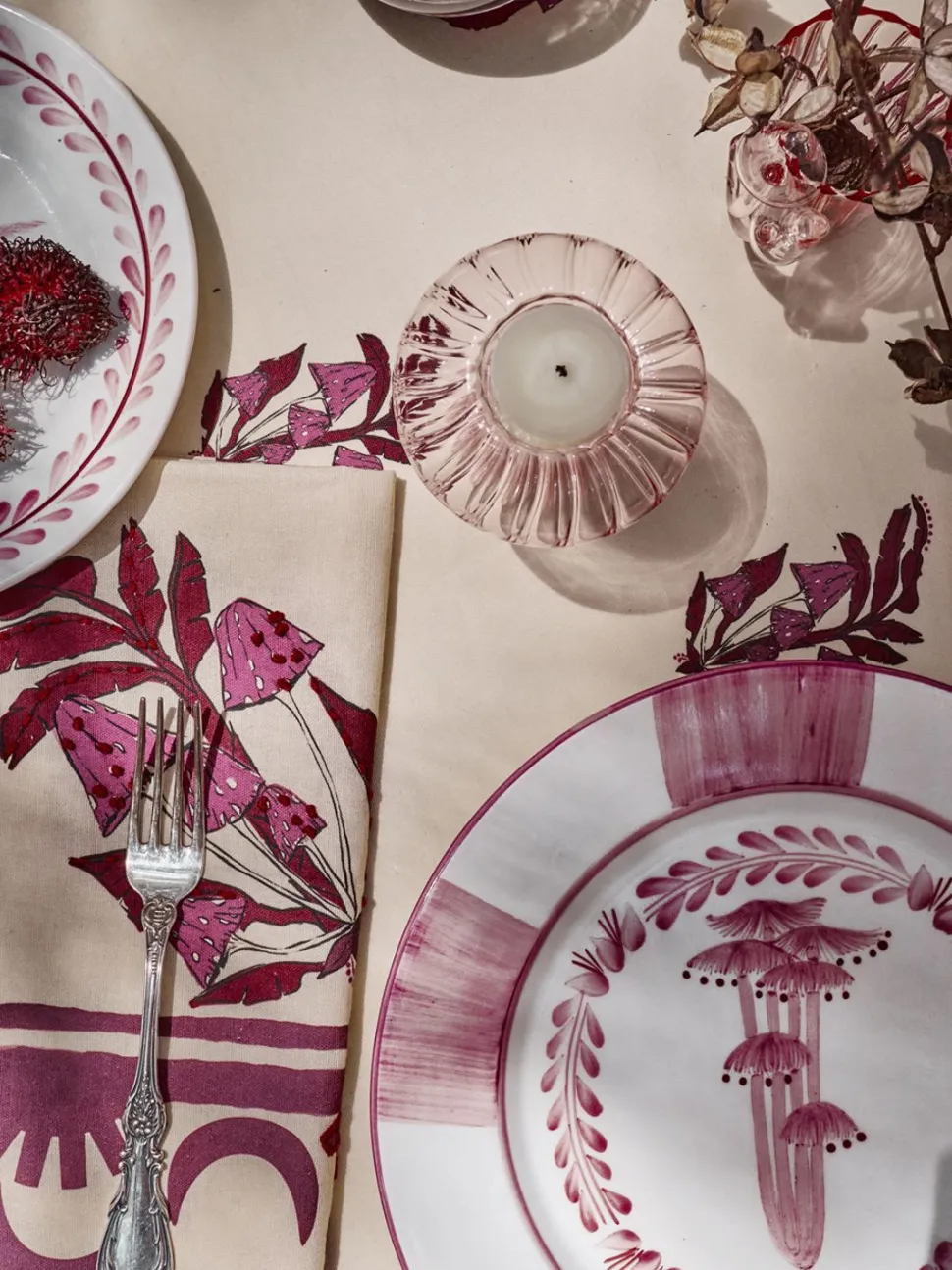 Secret Life Of Funghi Cloth Napkins In Acaii Set Of 4