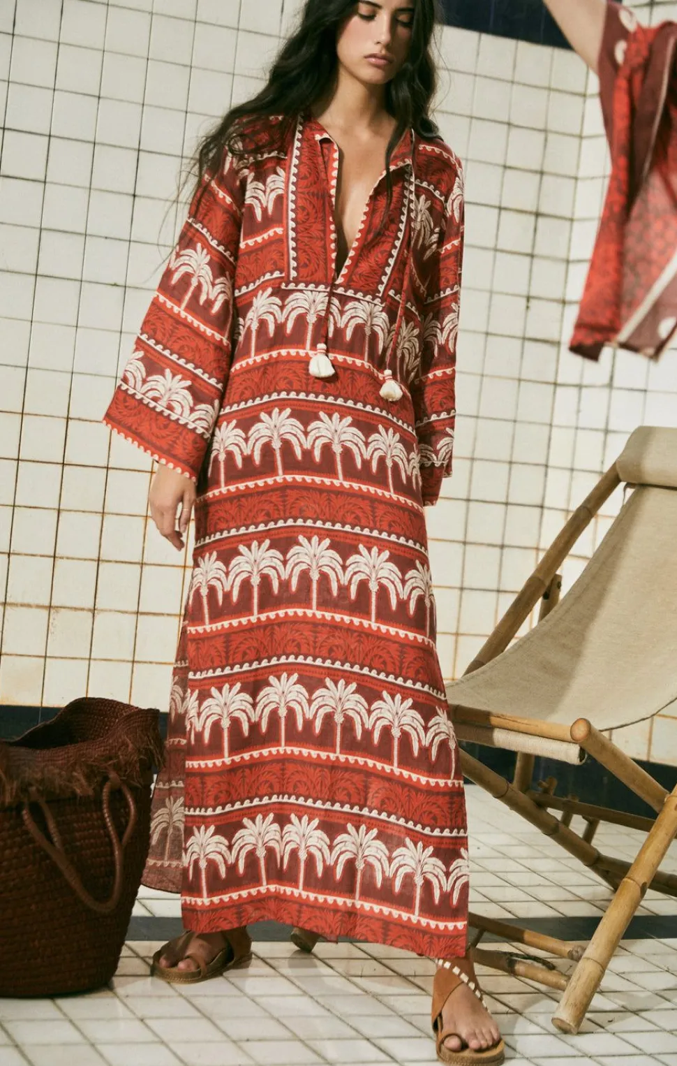 Song Leader Sandals In Brown