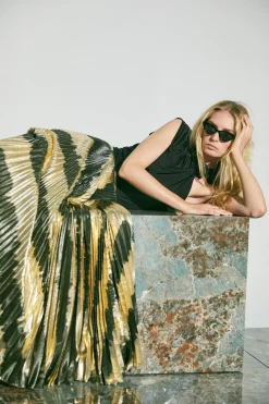 Unfolding Tropics Skirt