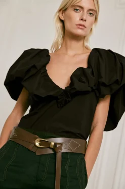 Vientos Salvajes Top In Black